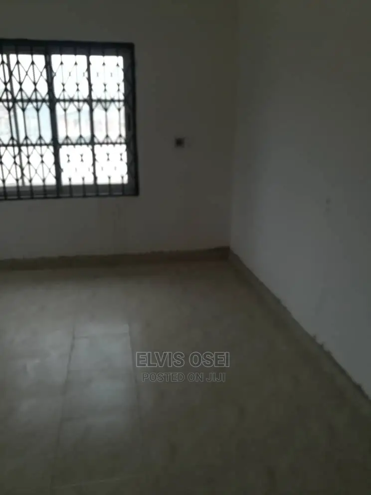3bdrm Apartment in Bullemin for rent
