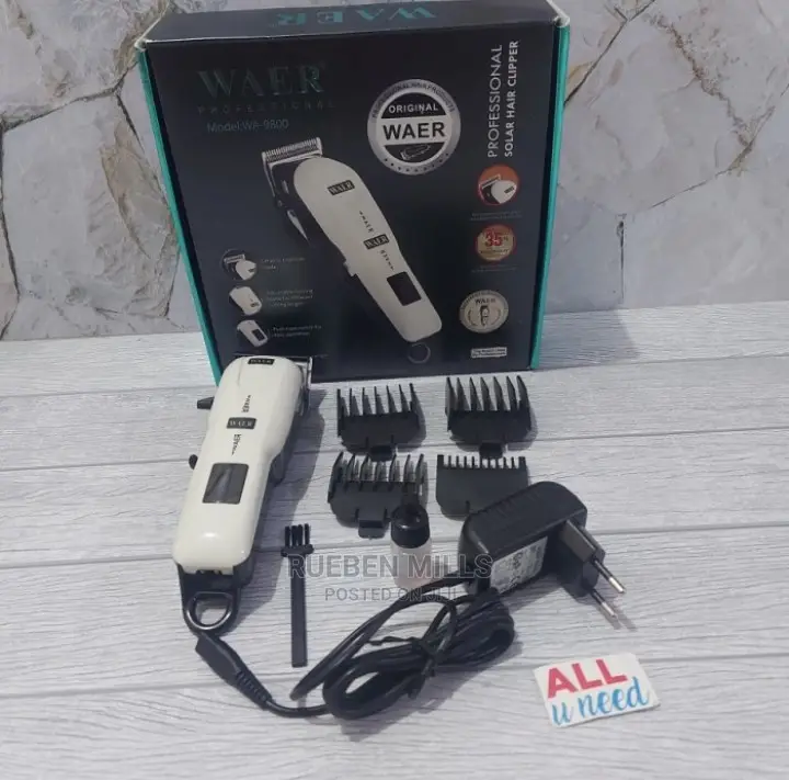 Man Barbering Machine