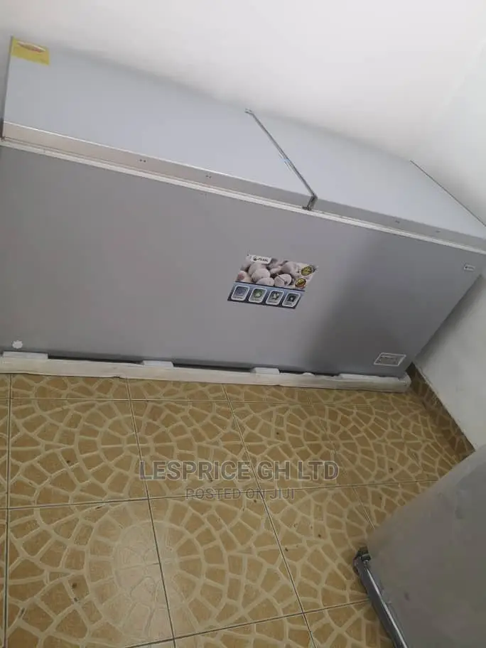 Affordable Pearl Freezer 708L