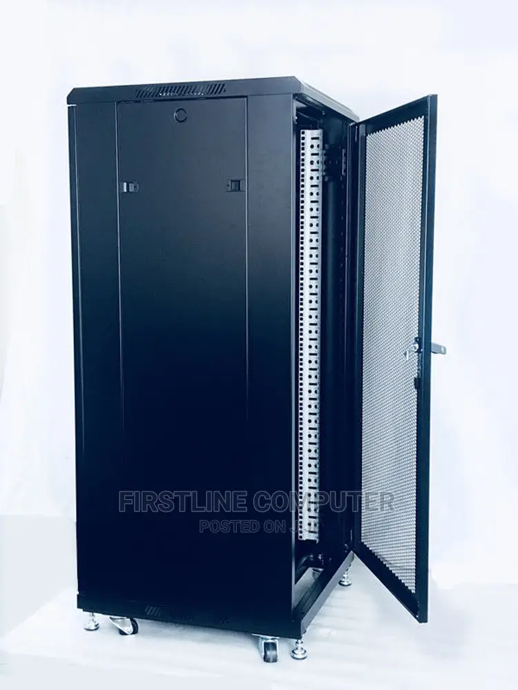 27u 600×1000 Econet Cab Data Rack