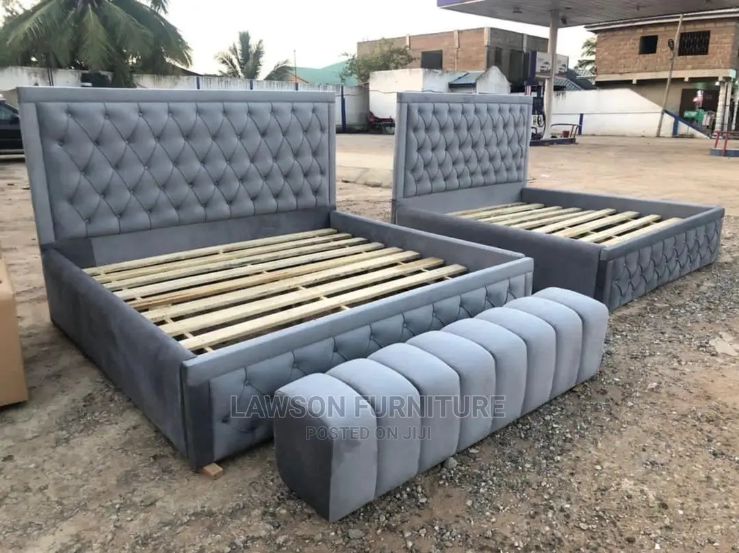 Queen Size Bed and Ottoman