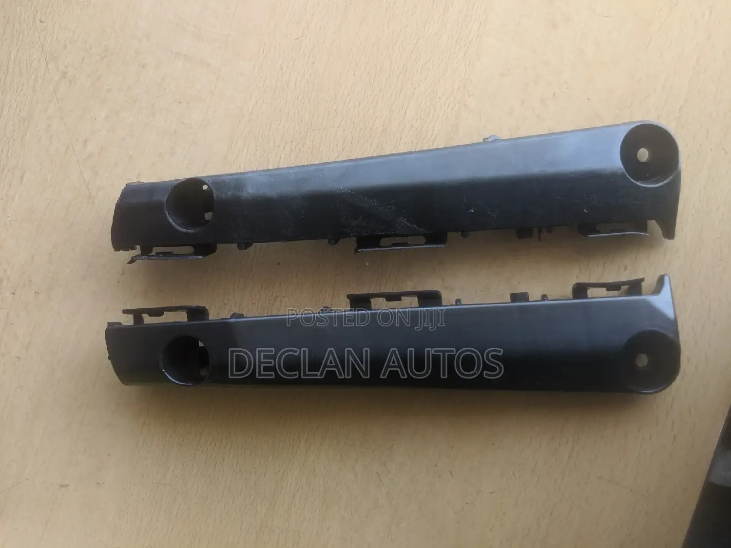 Camry Spider Bumper Locker