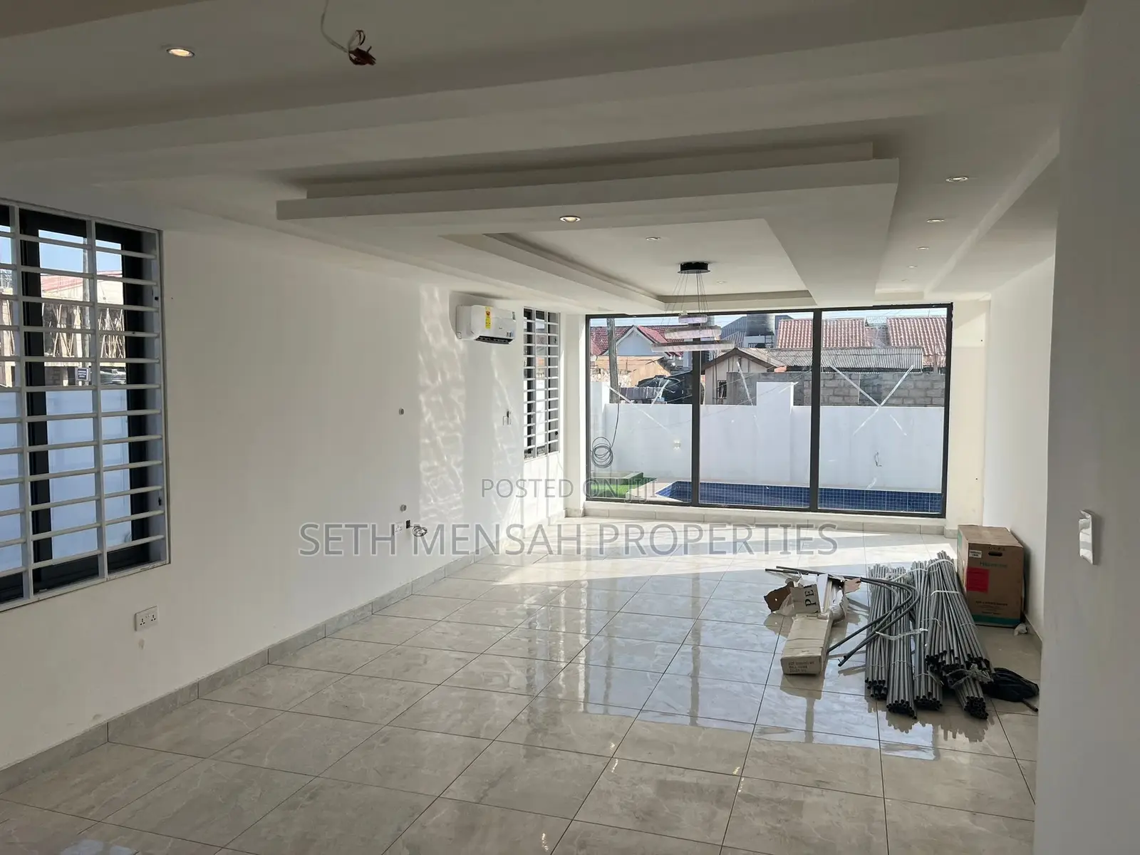 4bdrm House in Skm, East Legon for Sale