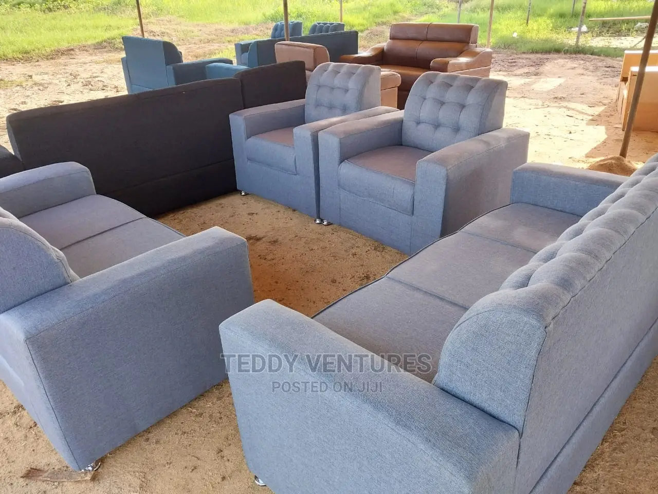 Quality Utv Sofa (Free Delivery)