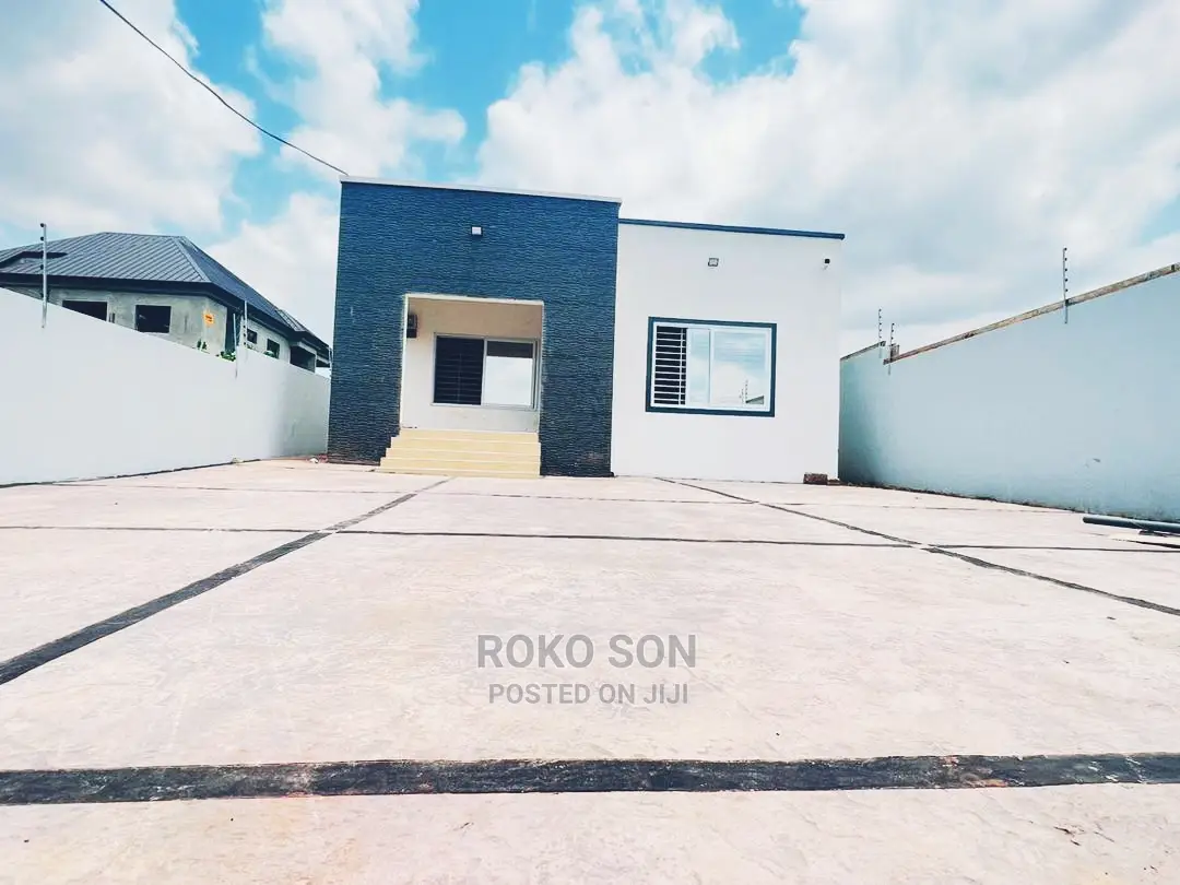 3bdrm House in Dr Roko, Spintex for rent