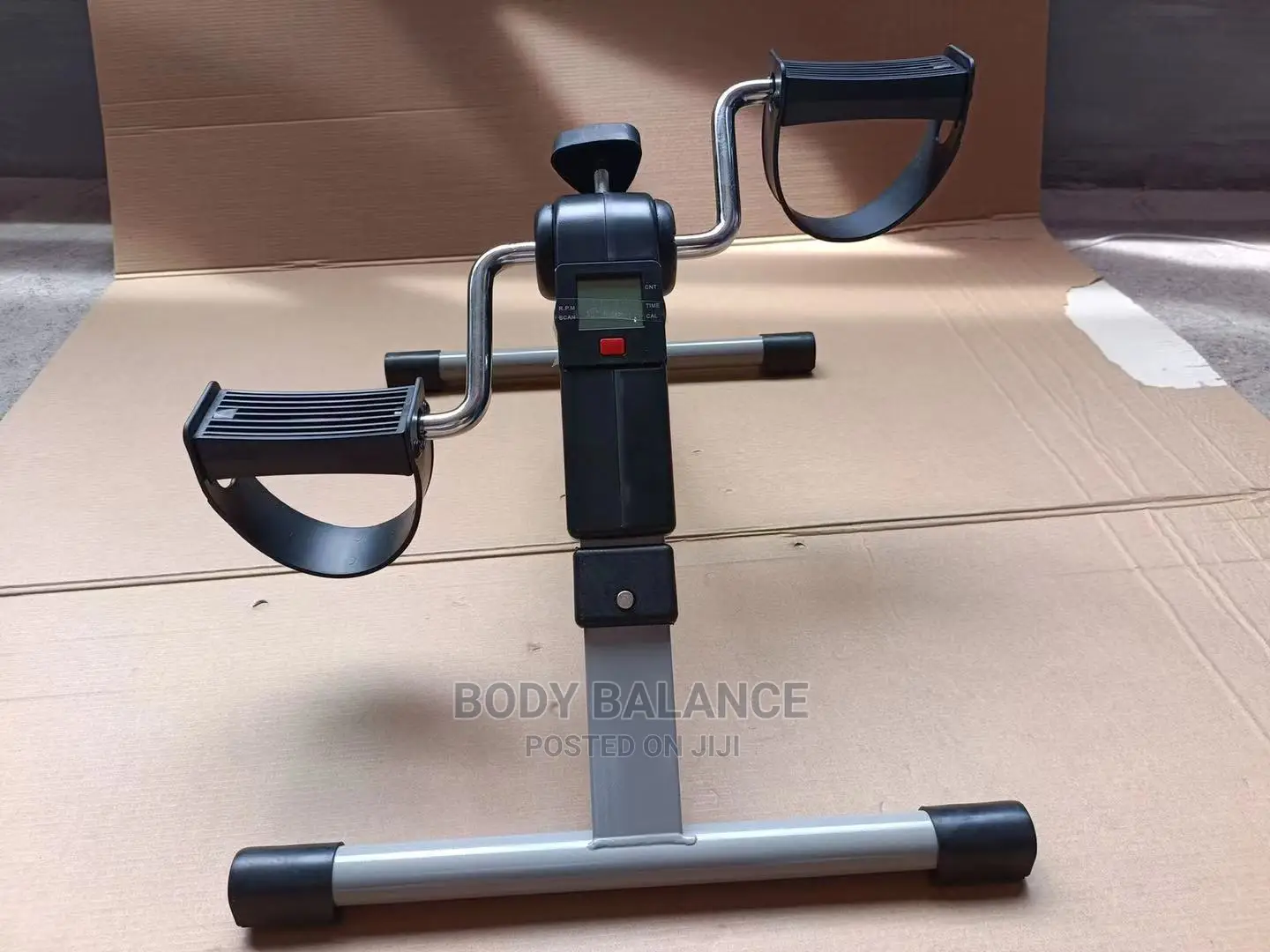 Exercise Paddle for Stroke Patients and the Aged