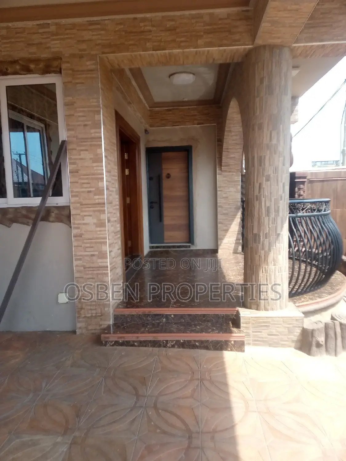 Furnished 5bdrm House in Pleasant Properties, Spintex for rent