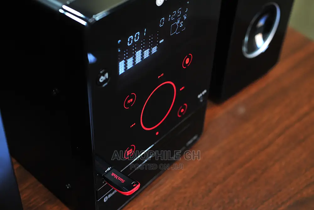 LG Xboom Cm2760 160W Micro Hi-Fi System