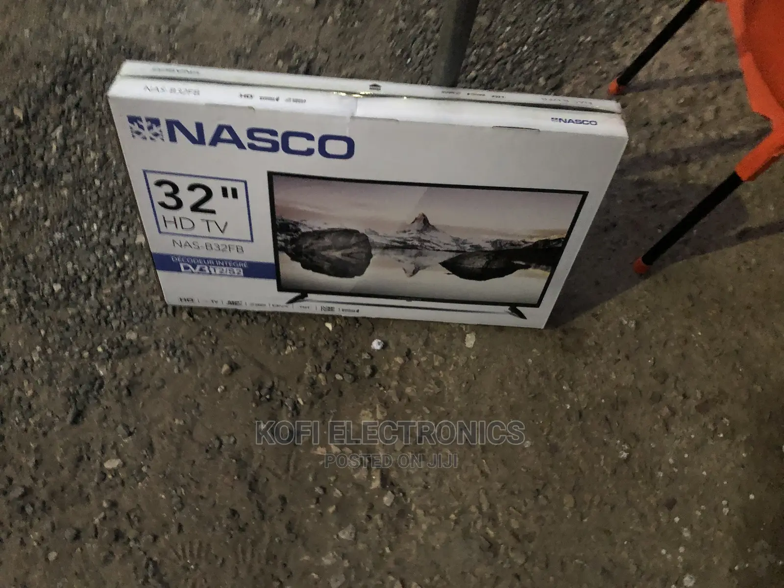 Nasco NAS-B32FB 32 Inches Digital Satellite TV With Free Mou