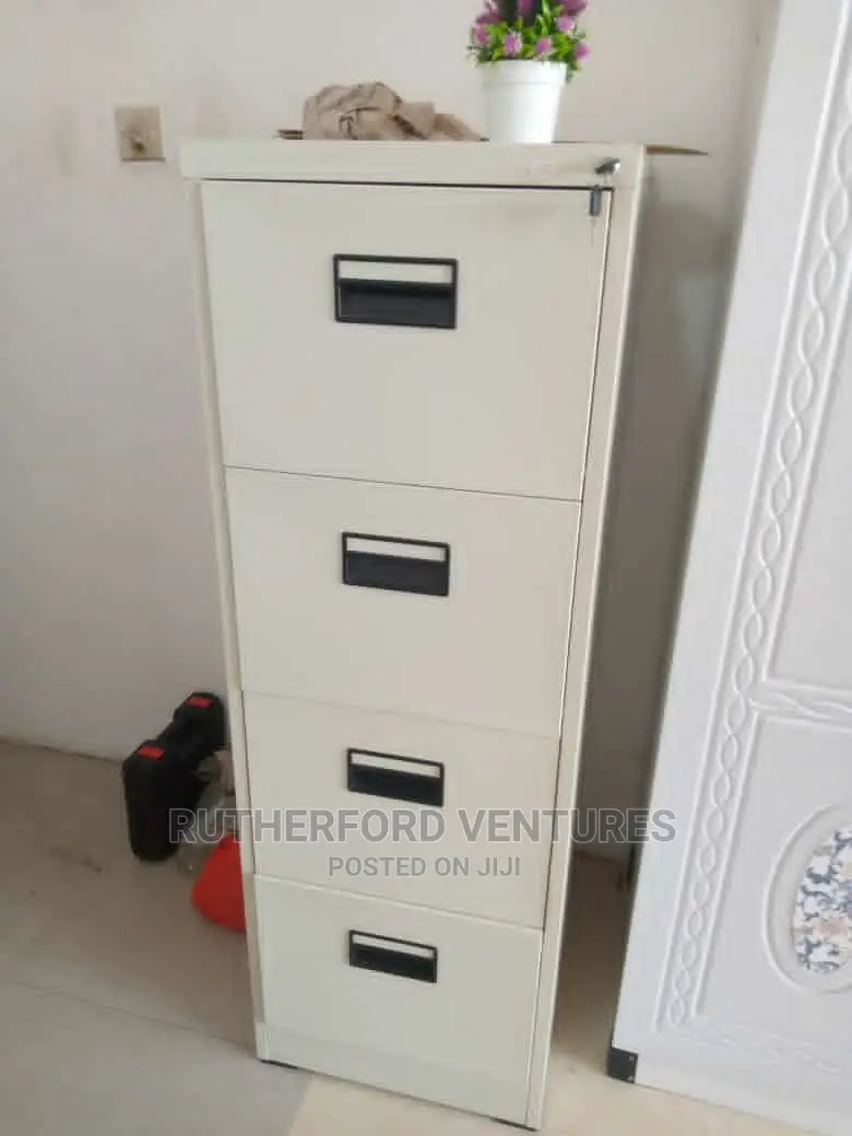 Quality 4 Door Metal Cabinet