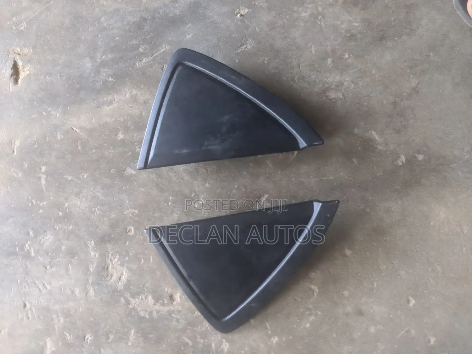 Toyota Yaris Ia Back Vent