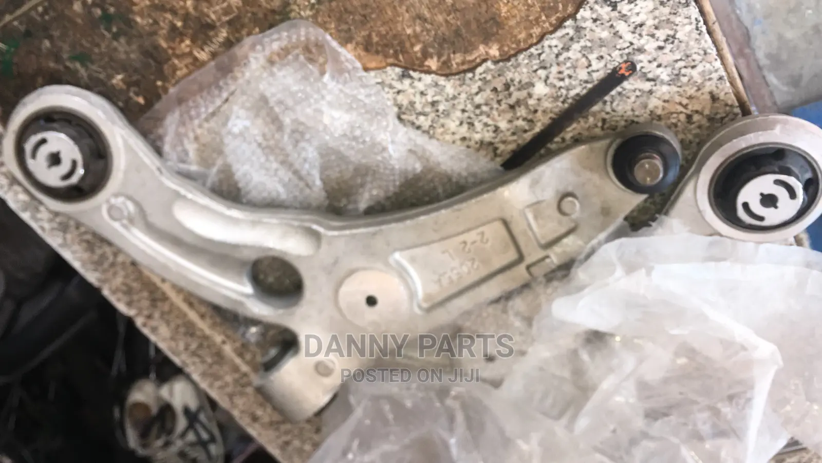 Dodge Dart 2015 Lower Arms