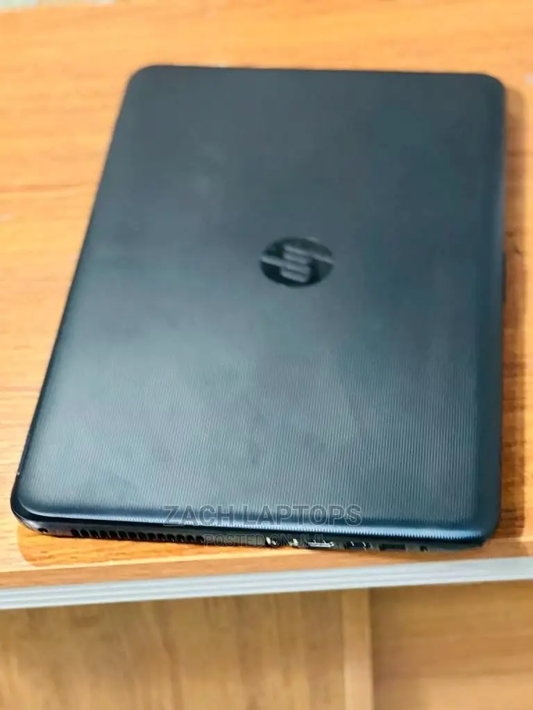 New Laptop HP 4GB AMD A6 HDD 500GB