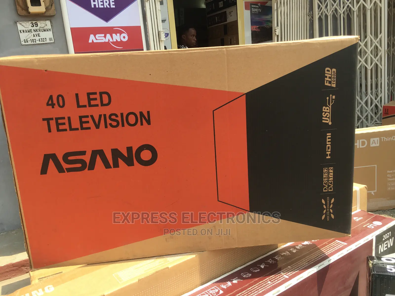 Quality Slim 40”Normal Satellite Digital Asano+Wallmount