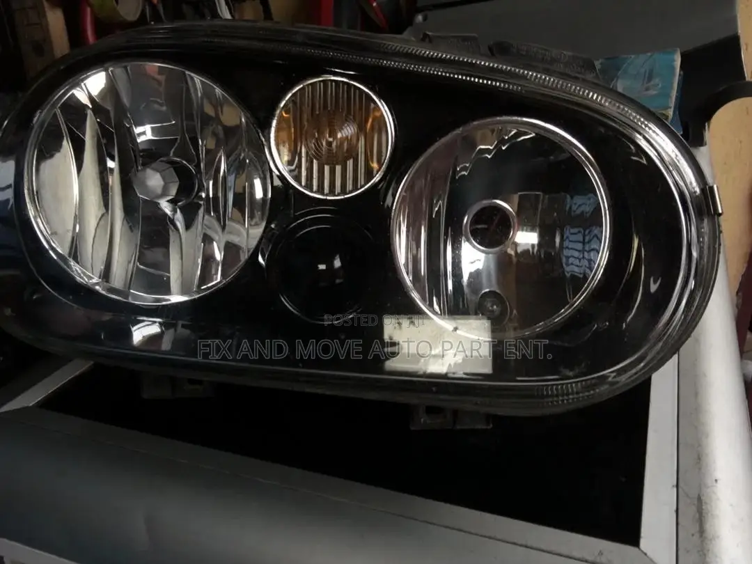 Golf 4 Front HEADLIGHT Available
