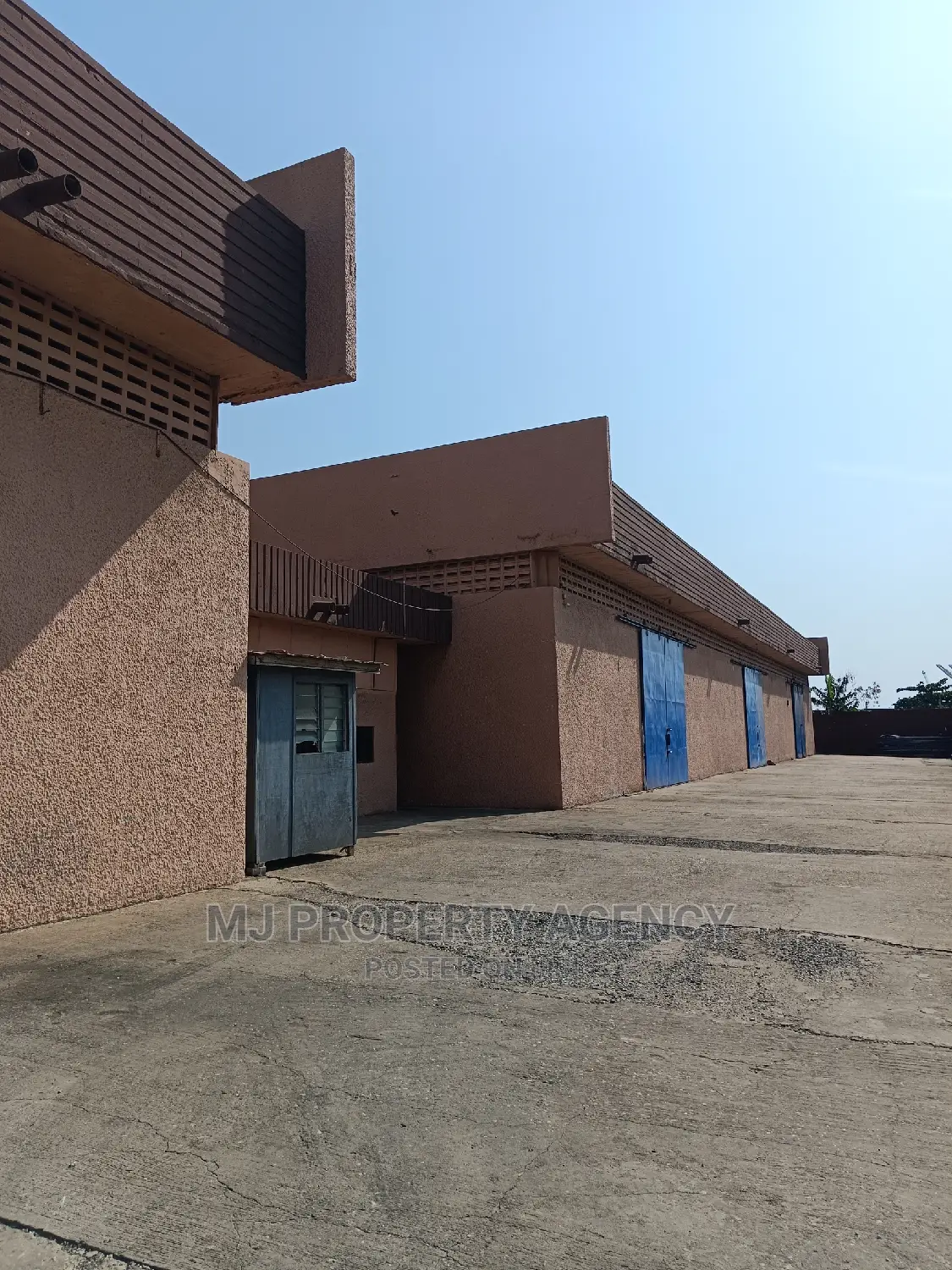 2000 SQM Warehouse at Tema Harbour