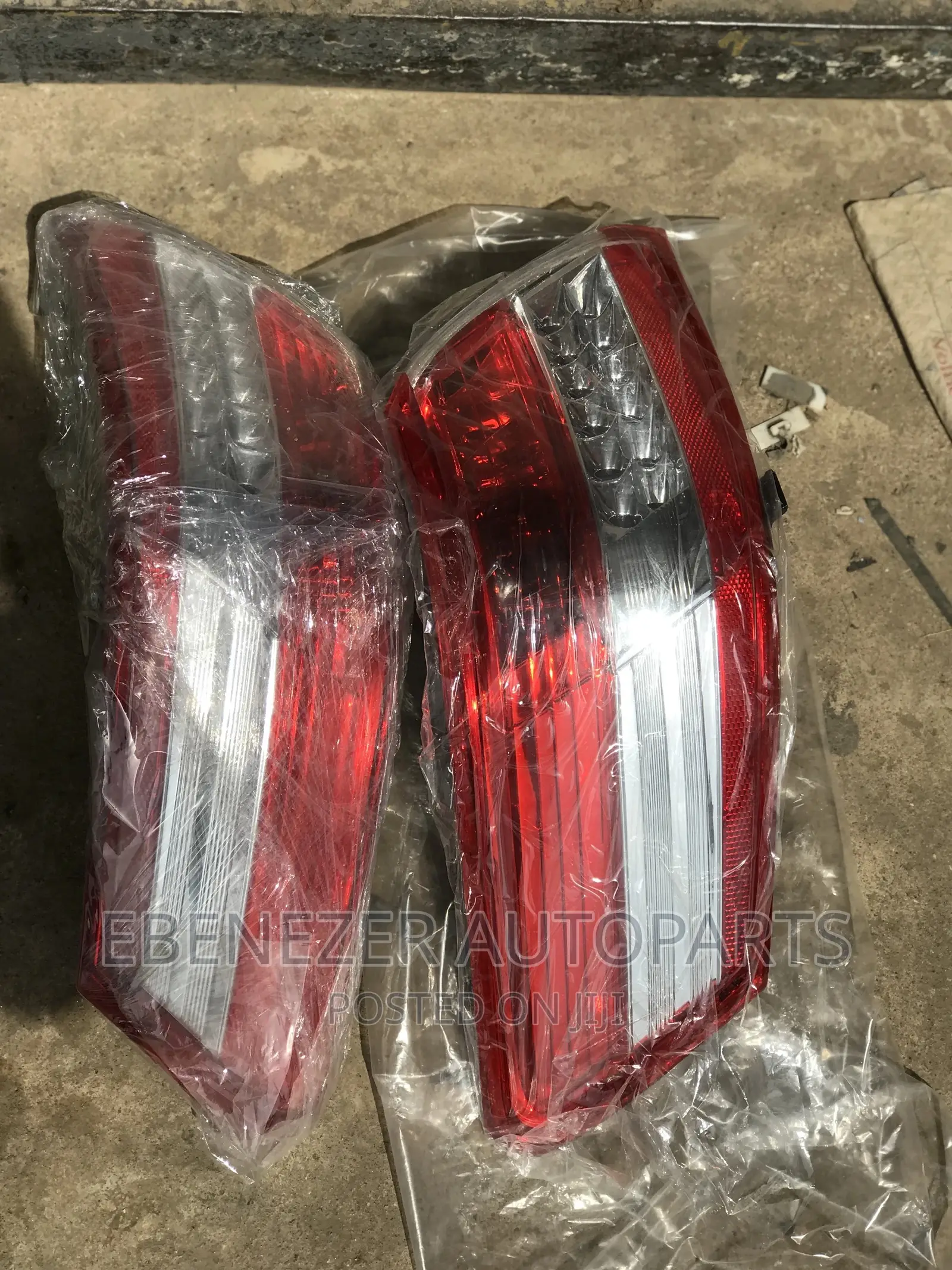 Toyota Camry 2010 Taillights
