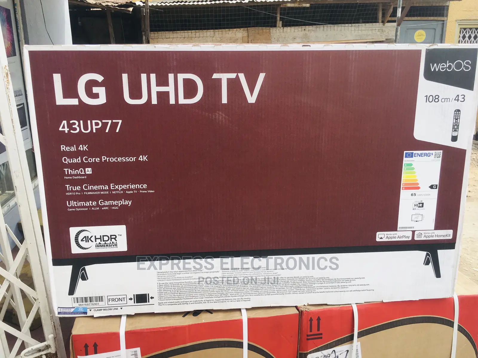 Quality Slim Design LG 43”UHD 43UP77003+Wallmount