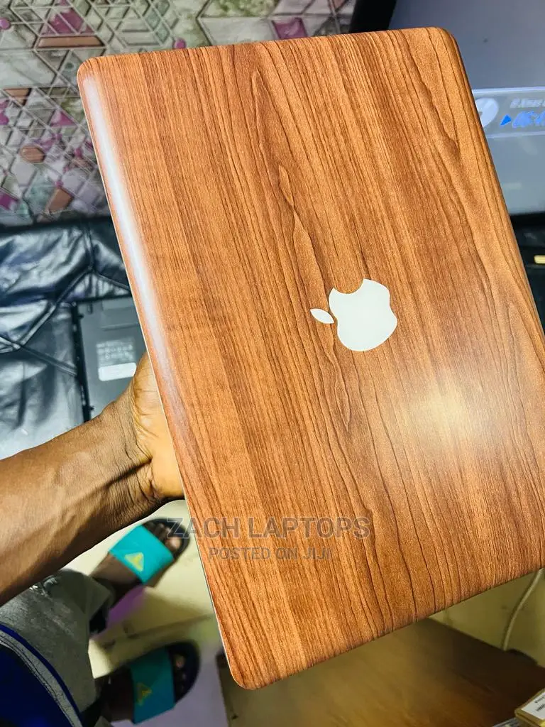 Laptop Apple MacBook 2011 4GB Intel Core I5 HDD 500GB