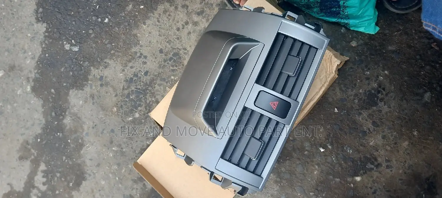 Brand New Toyota Corolla 2012-2013 TOP VENT in Stock