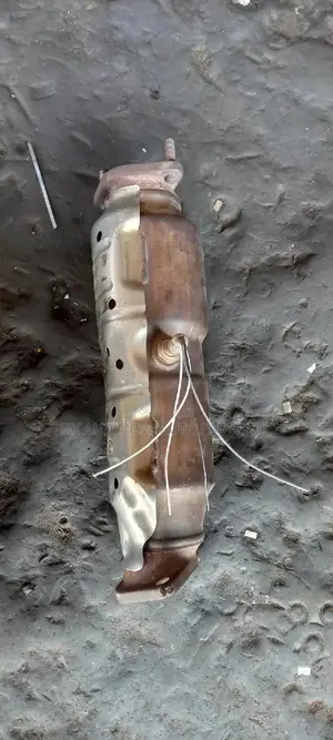 ORIGINAL Home Used EXHAUST CATALYTIC CONVERTER in Stock