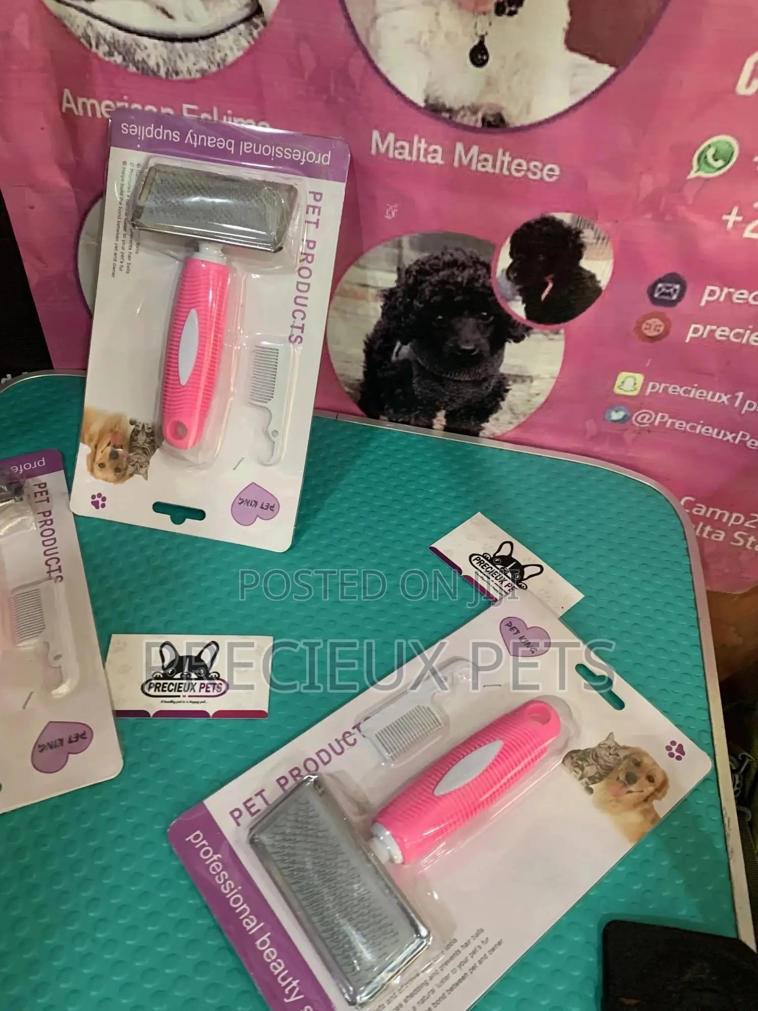 Pink Brush/Comb for Cats and Dogs