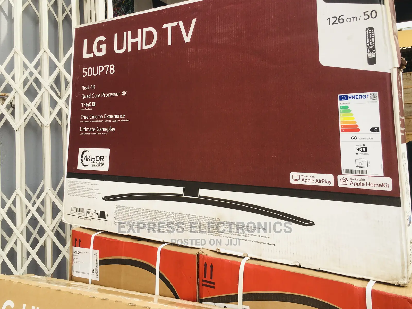 European Made LG UHD Smart 50UP7800 50”+Wallmount