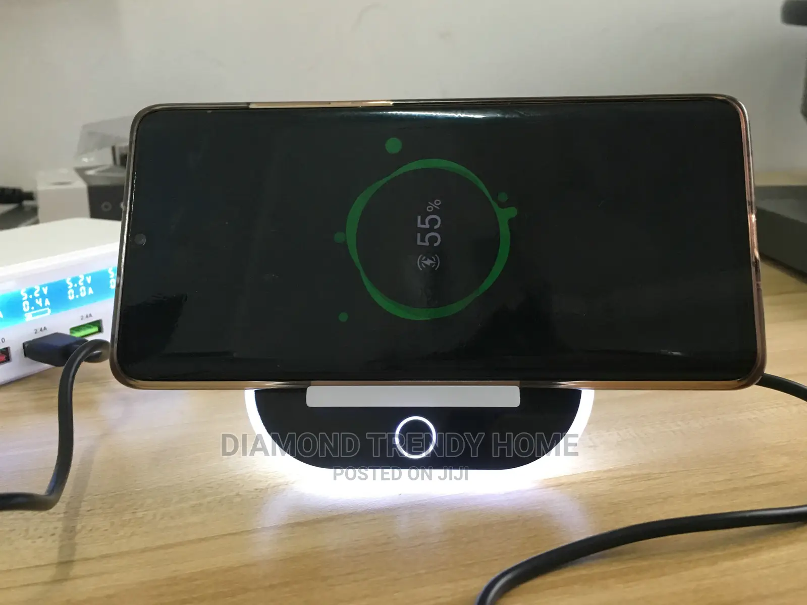 Universal Wireless Mobile Has Phone Charger.