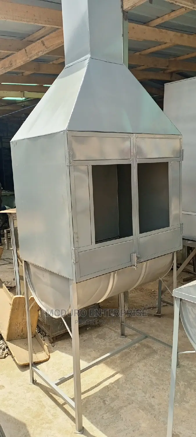 Barbecue Grills With Chimney