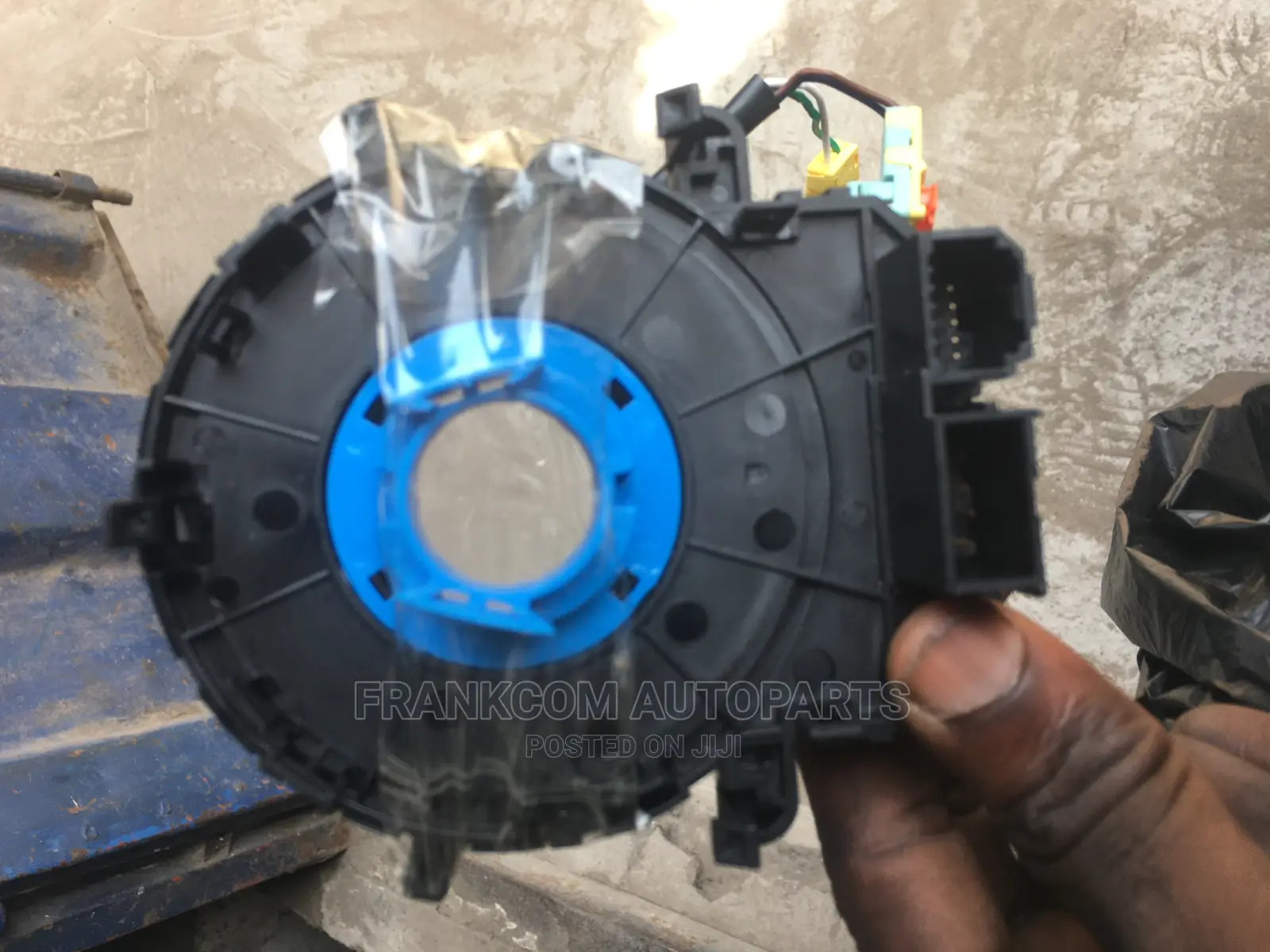 Hyundai Elantra 2013-2016 Horn Plate