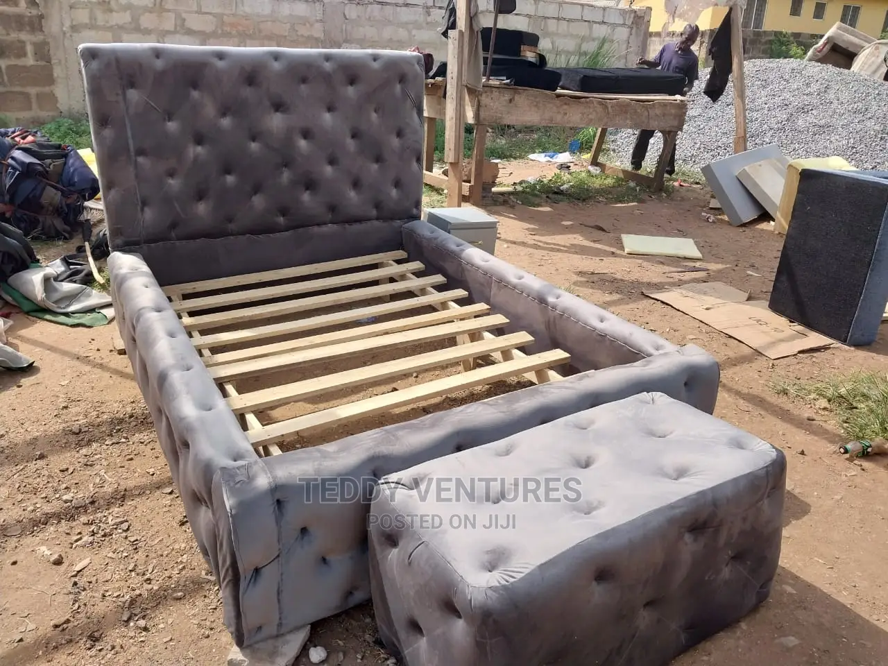 Quality Double Bed Frame Wit Ottoman(Payment After Delivery)