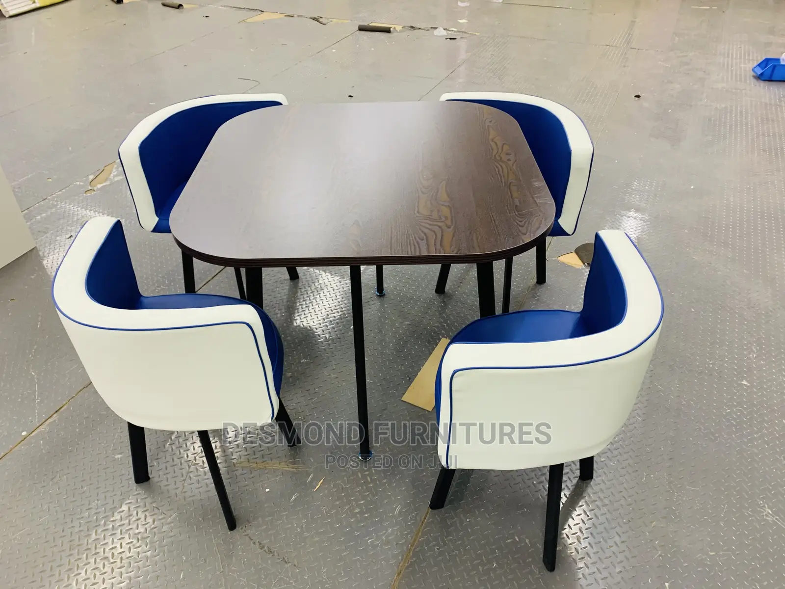 Dining Table With 4 Chairs
