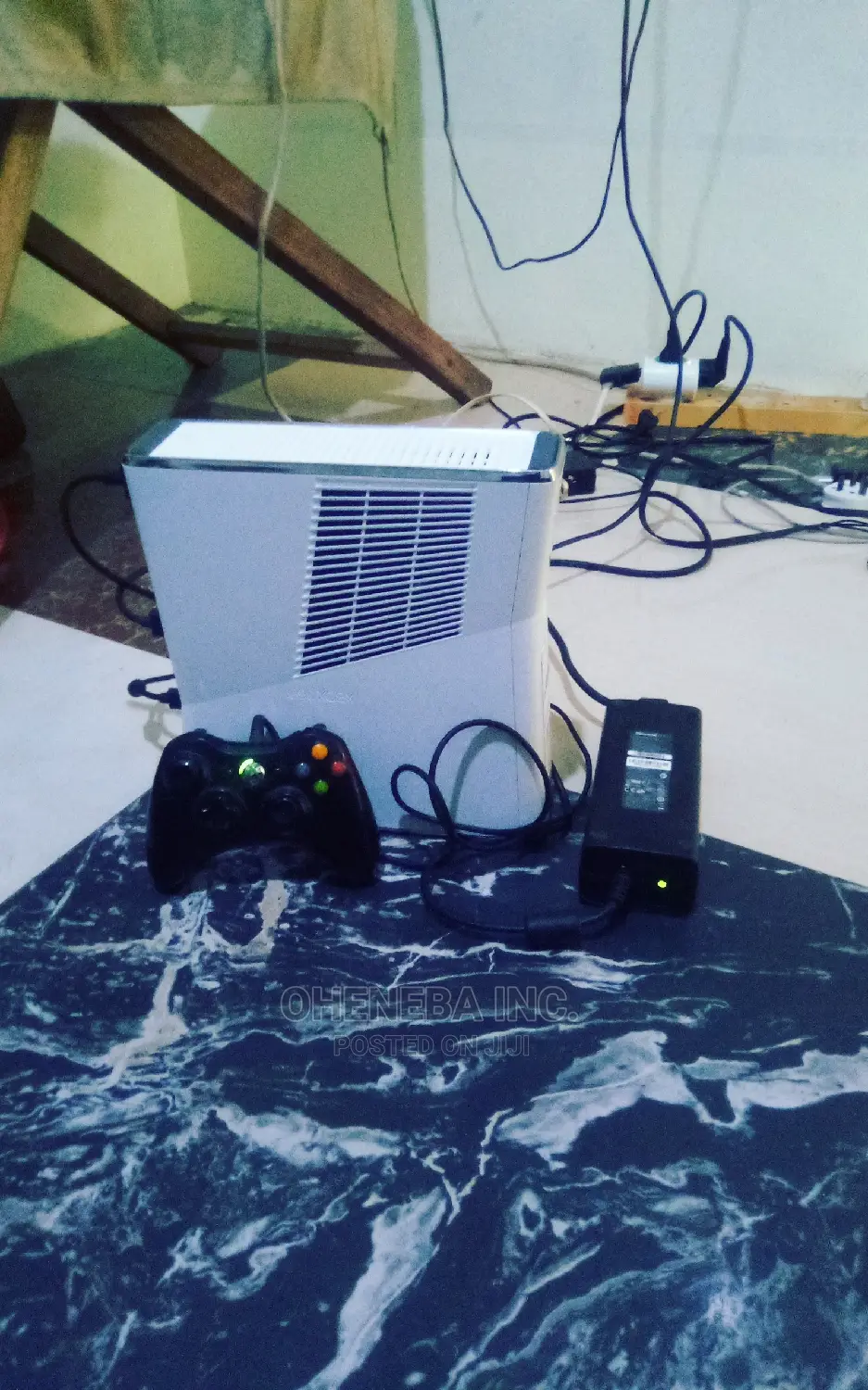 Xbox360 Slim White Black Edition for Sale