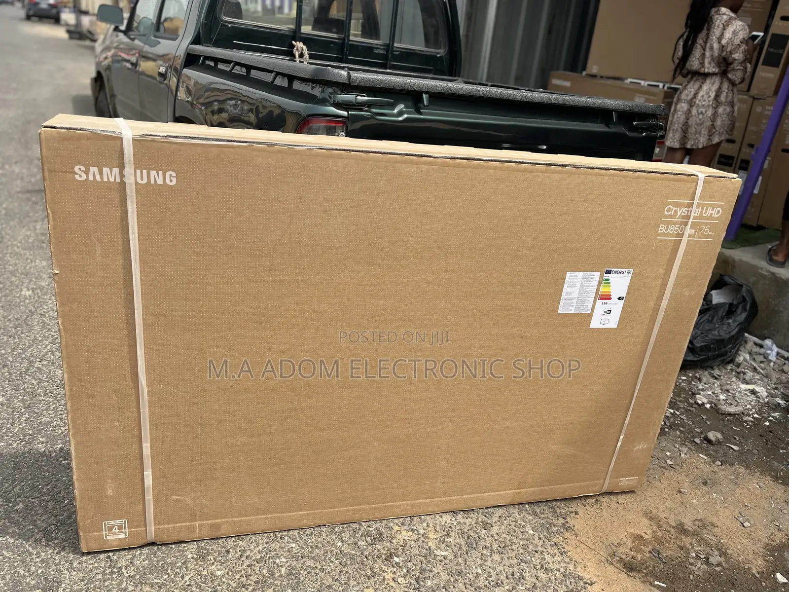 (2022 Edition) Samung 75” Series 8 Crystal UHD Led Tv