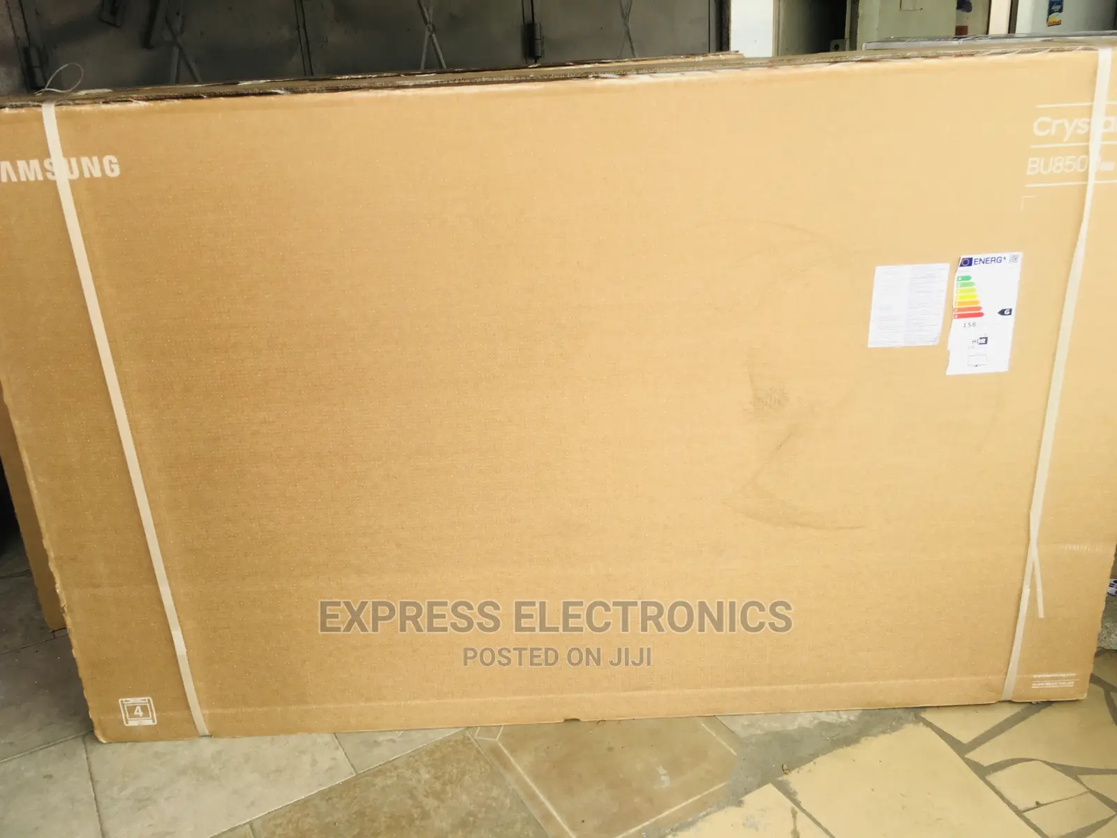 Dynamic Contrast 75”Bu8572 UHD Smart Samsung +Dstv