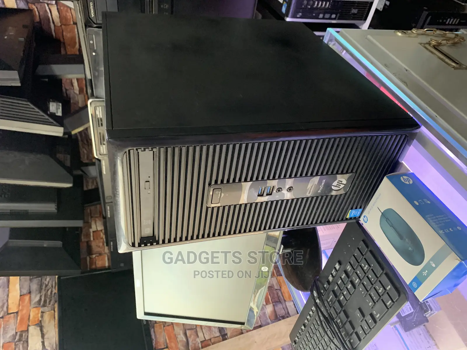 Desktop Computer HP 4GB Intel Core I3 HDD 500GB