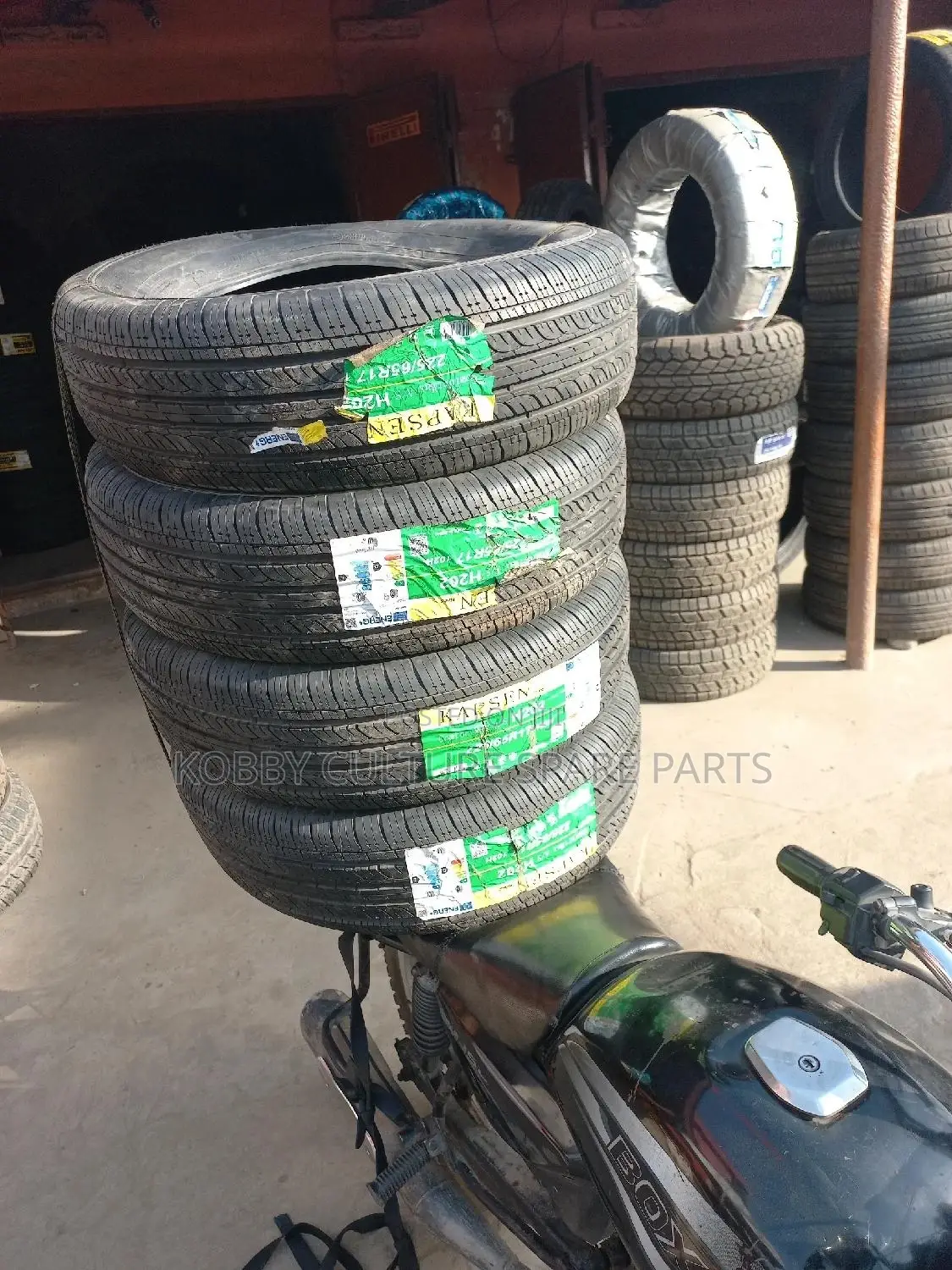 Sell All Kind of Vehicle Tyres Free Delivery