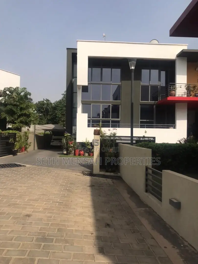 Furnished 4bdrm House in Skm Property, Cantonments for Sale