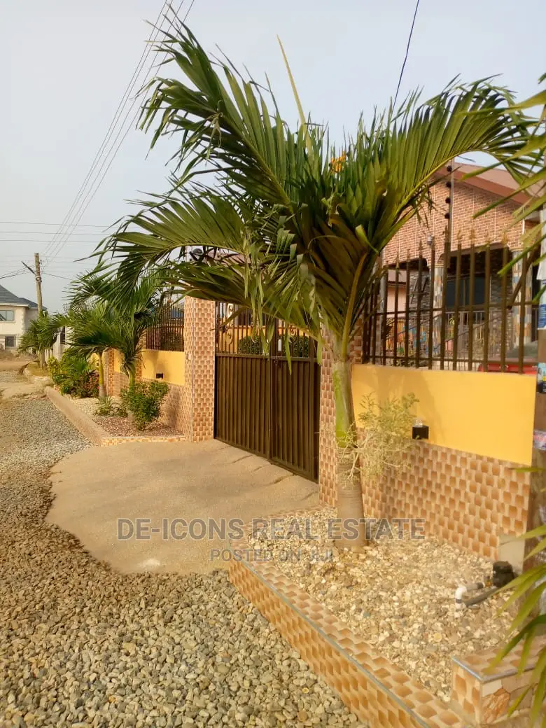 Furnished 3bdrm House for Sale