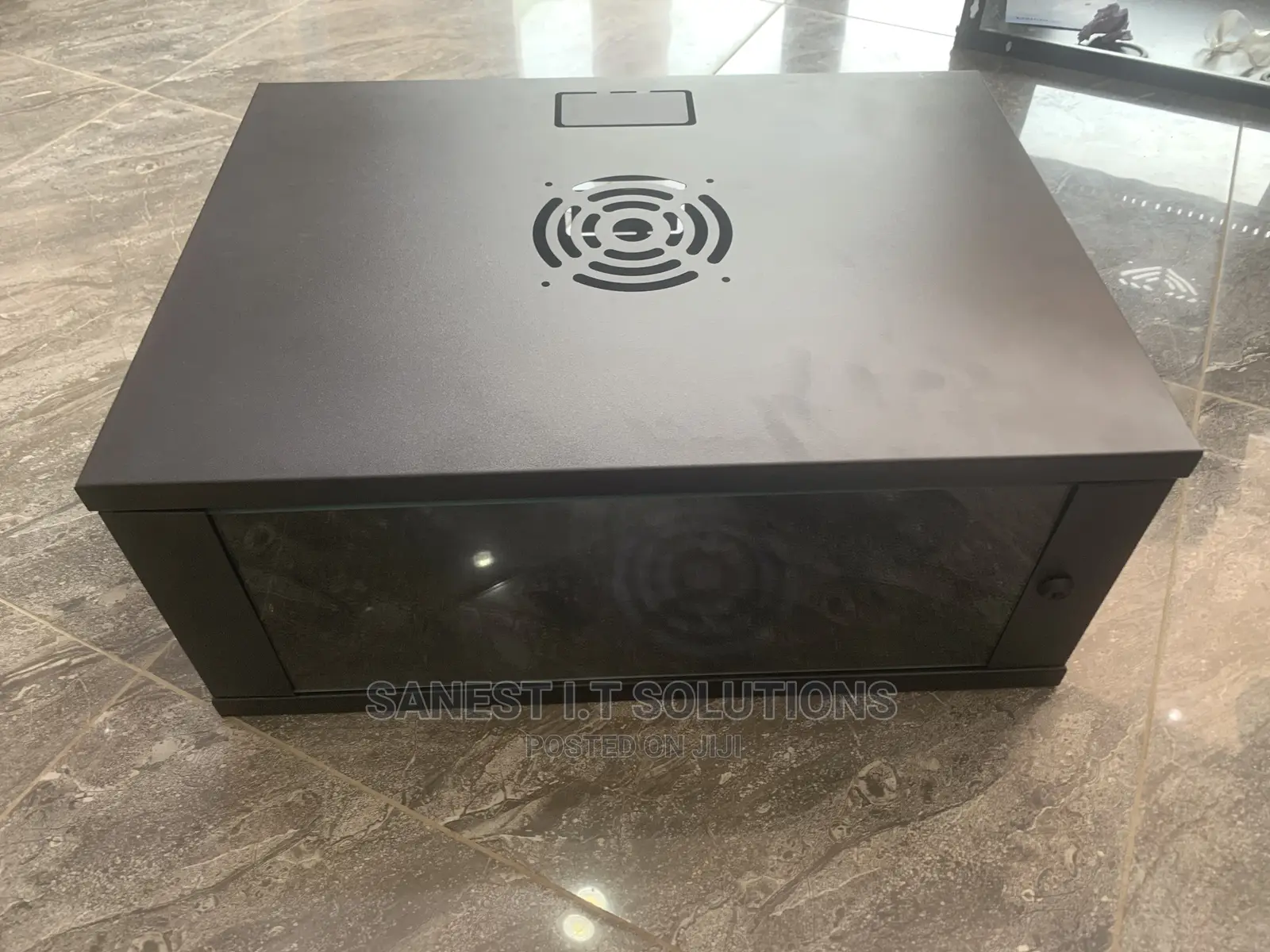 4u Wall Mount Network Cabinet