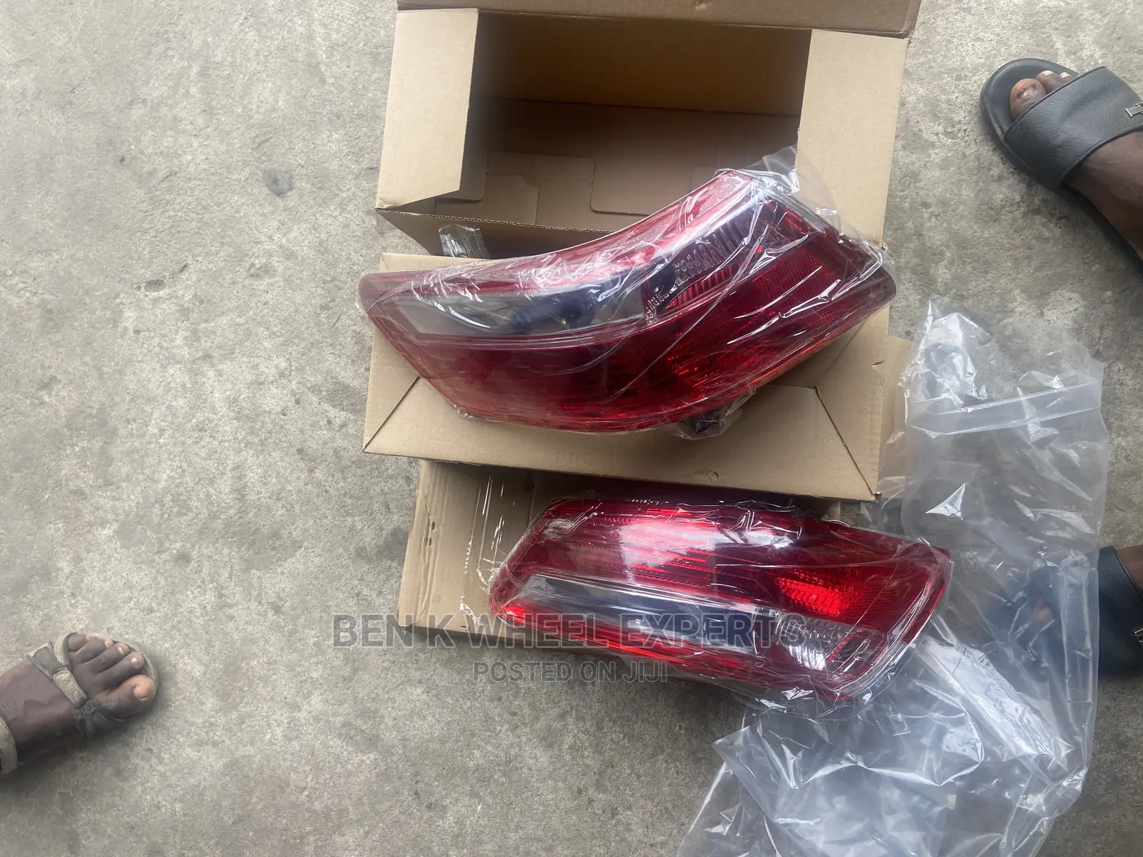 CAMRY TAILLIGHTS (Brand New)
