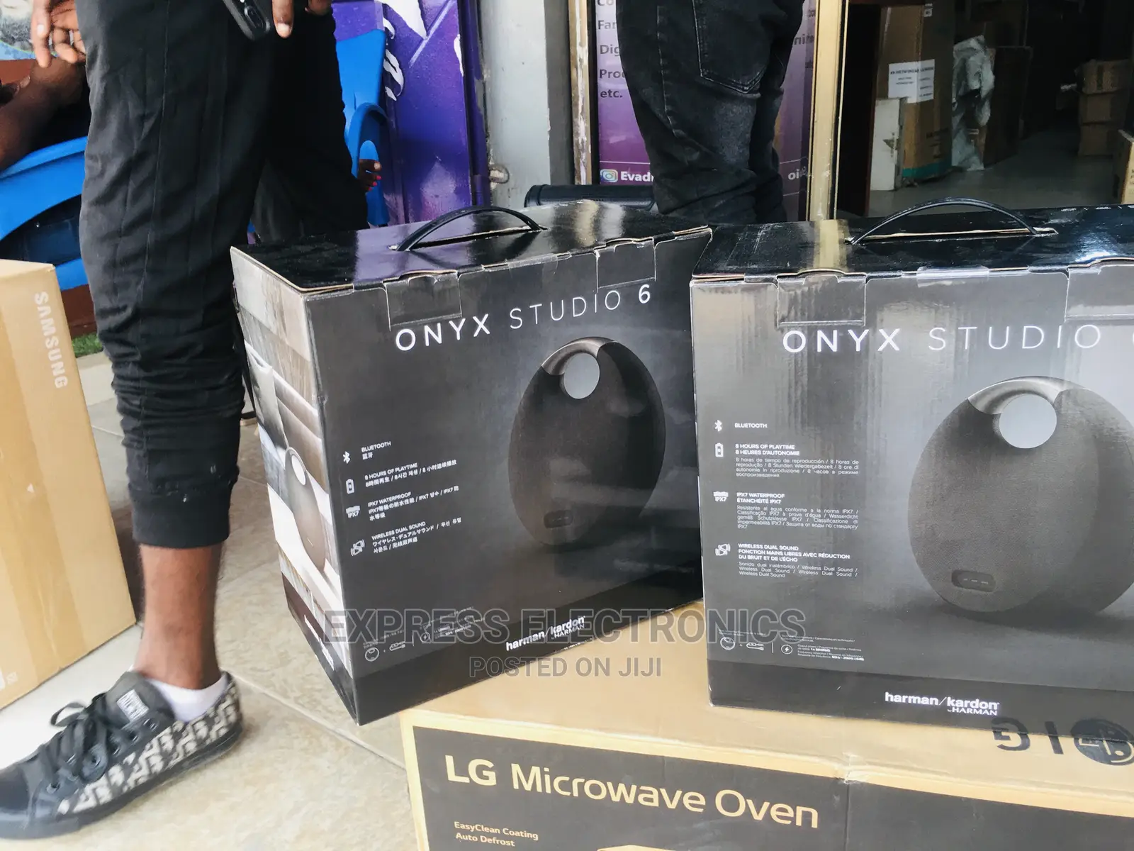 Foreign Standard Onyx’S 7 Wireless Bluetooth Speaker System