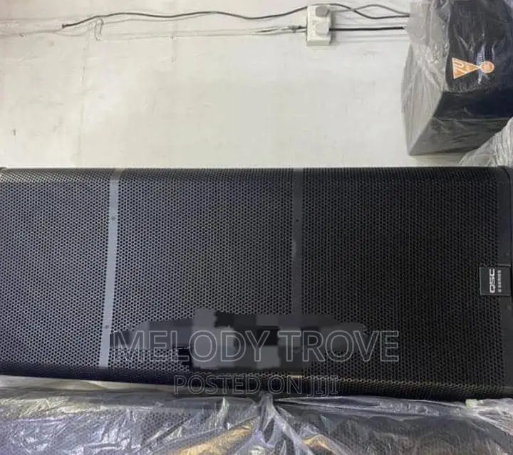 QSC Series Full Range Speaker
