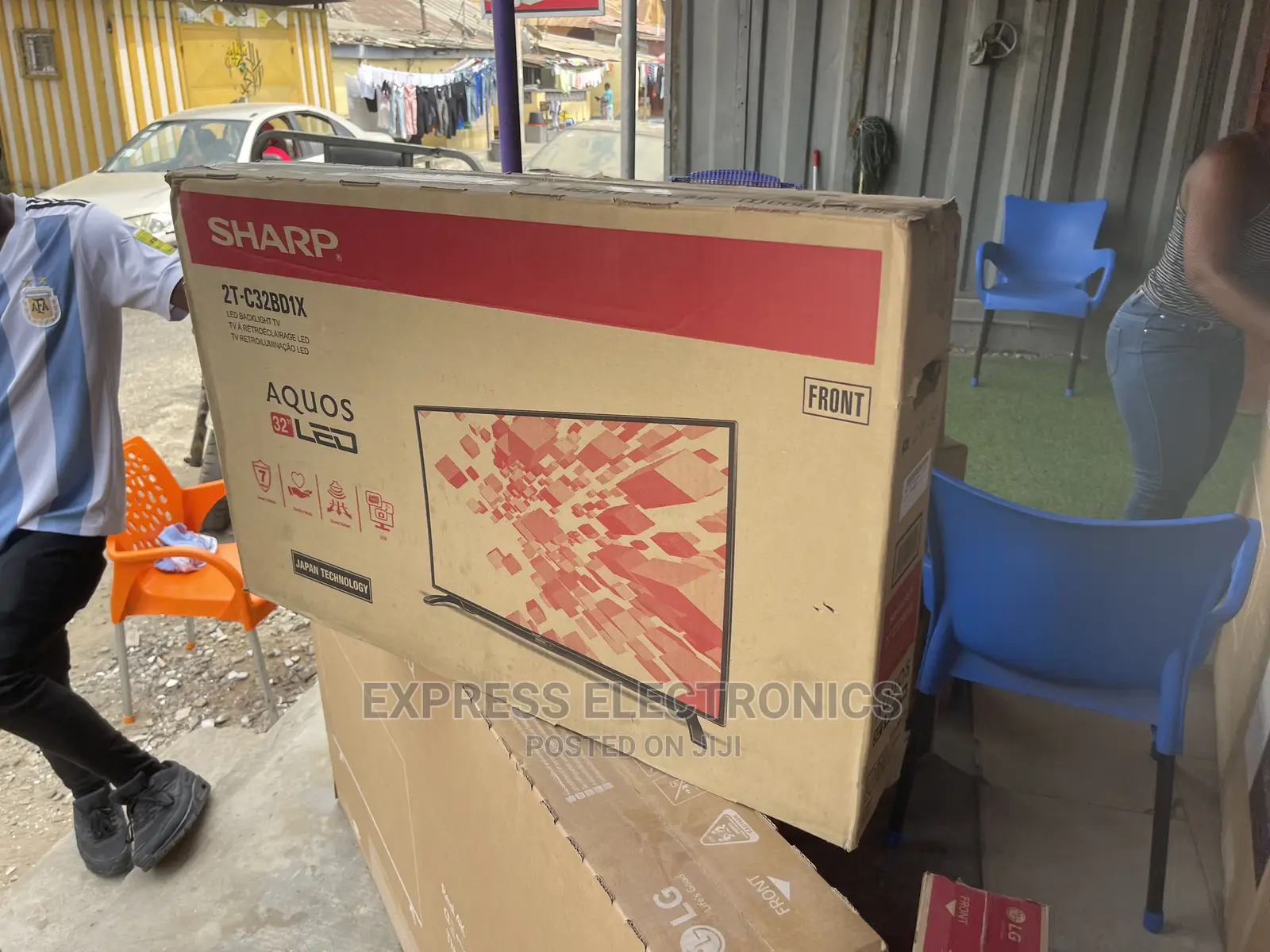 Quality Display Sleek Design Sharp 32”Clear Contrast Digital