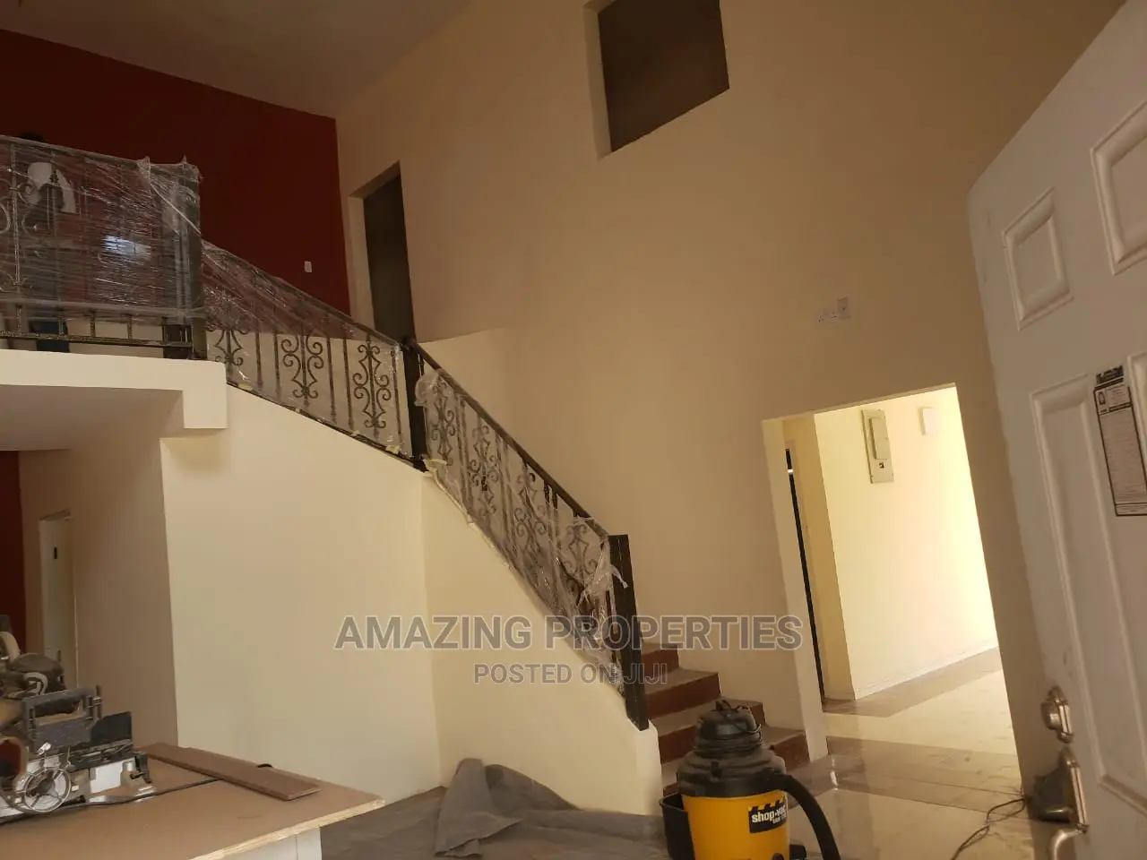 24 Bedroom Mansion for Sale at Pantang