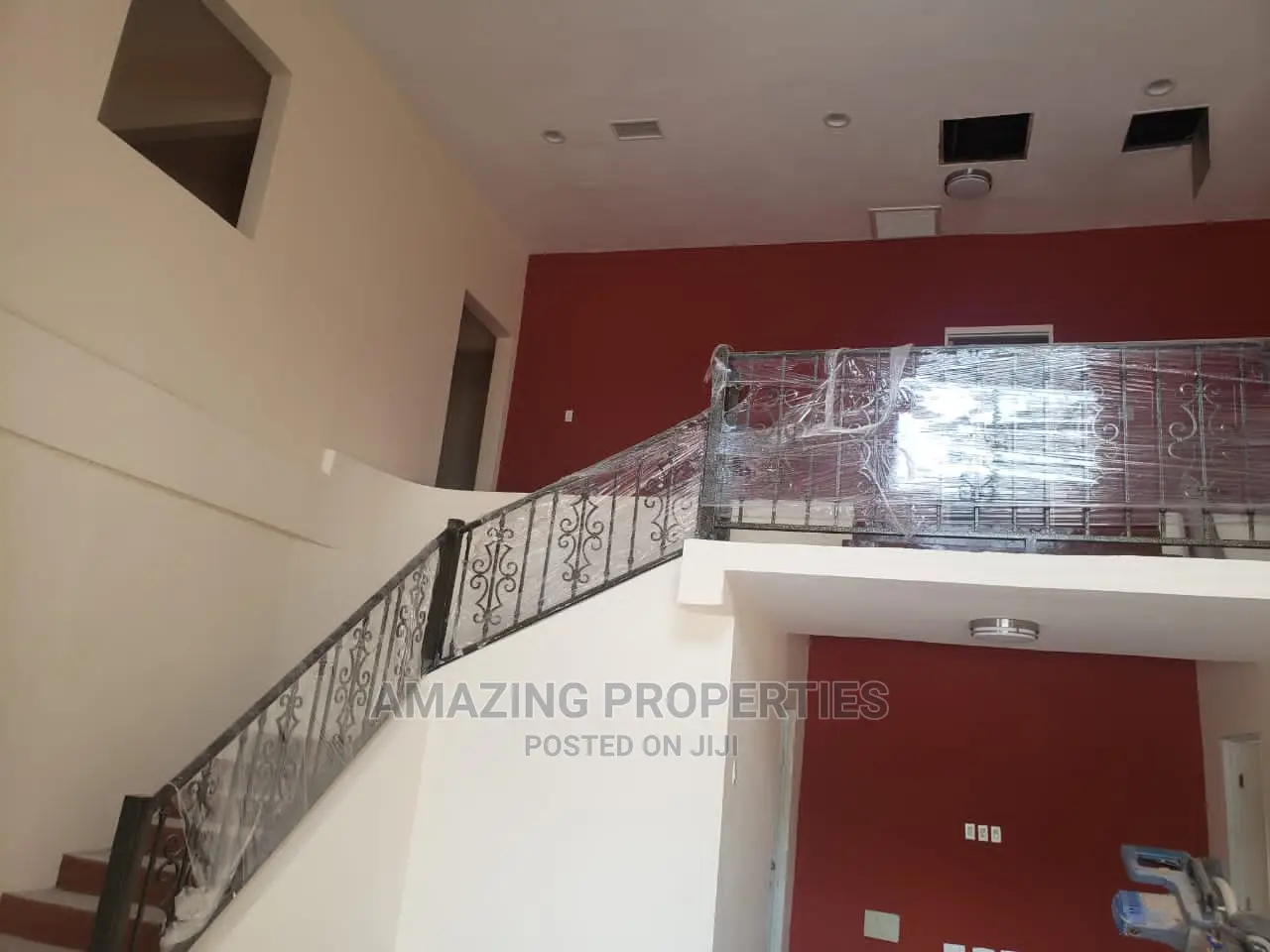 24 Bedroom Mansion for Sale at Pantang