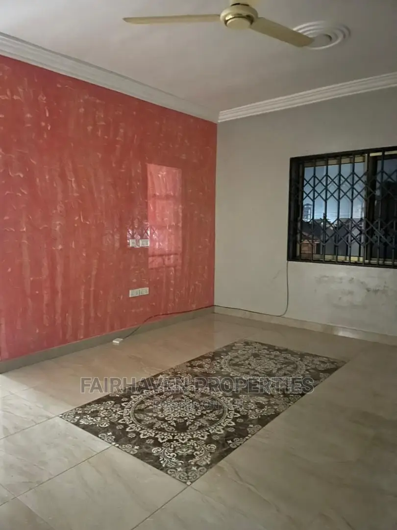 2bdrm Apartment in Tseaddo, Labadi for Rent