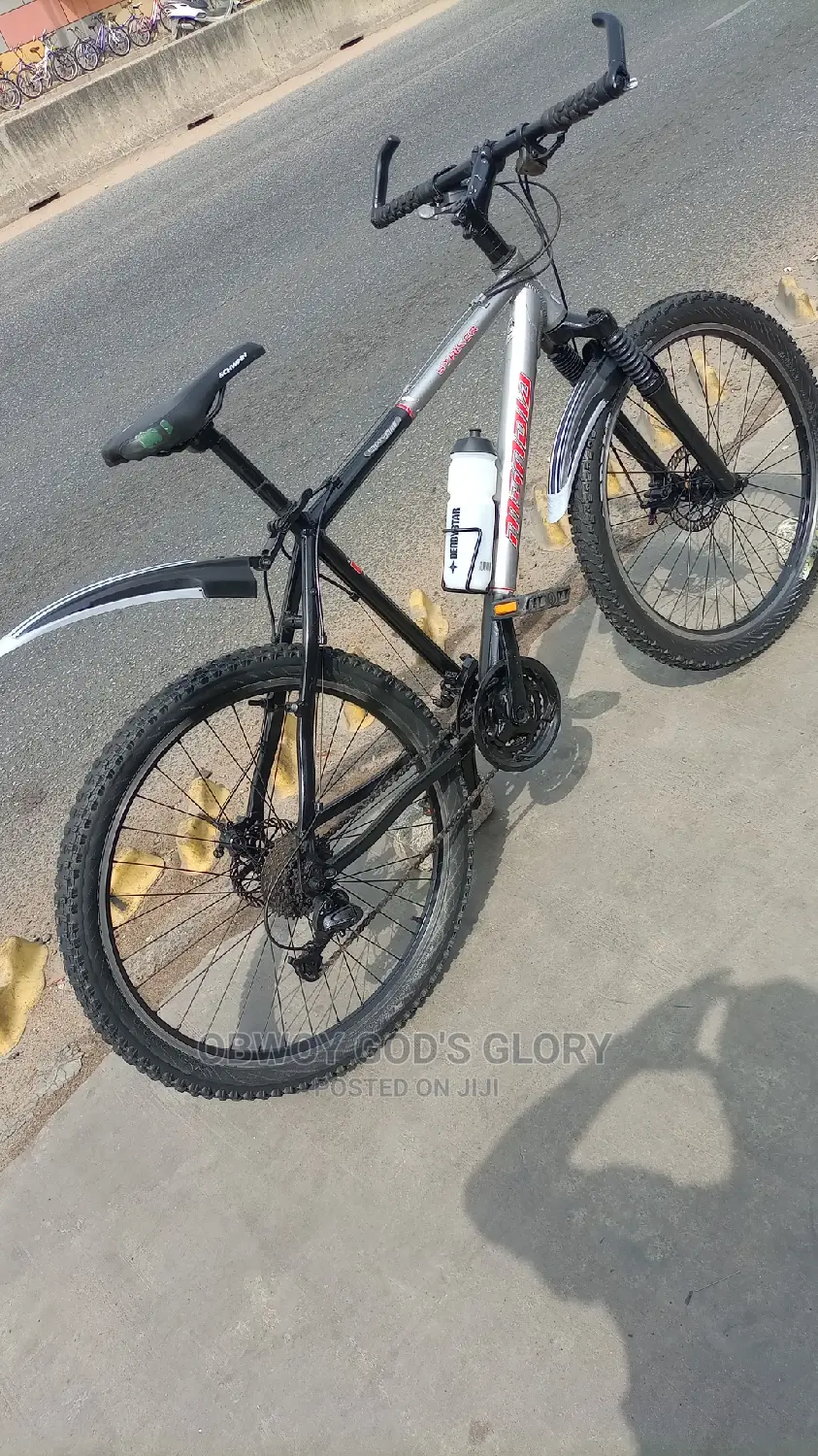Super Mountain Bike