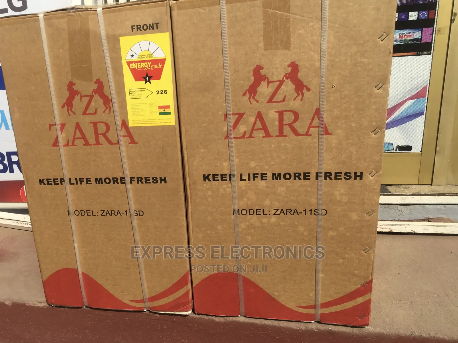 Eco Zara (Sliver)Table Top Fridge Glass Shelf Refrigerator