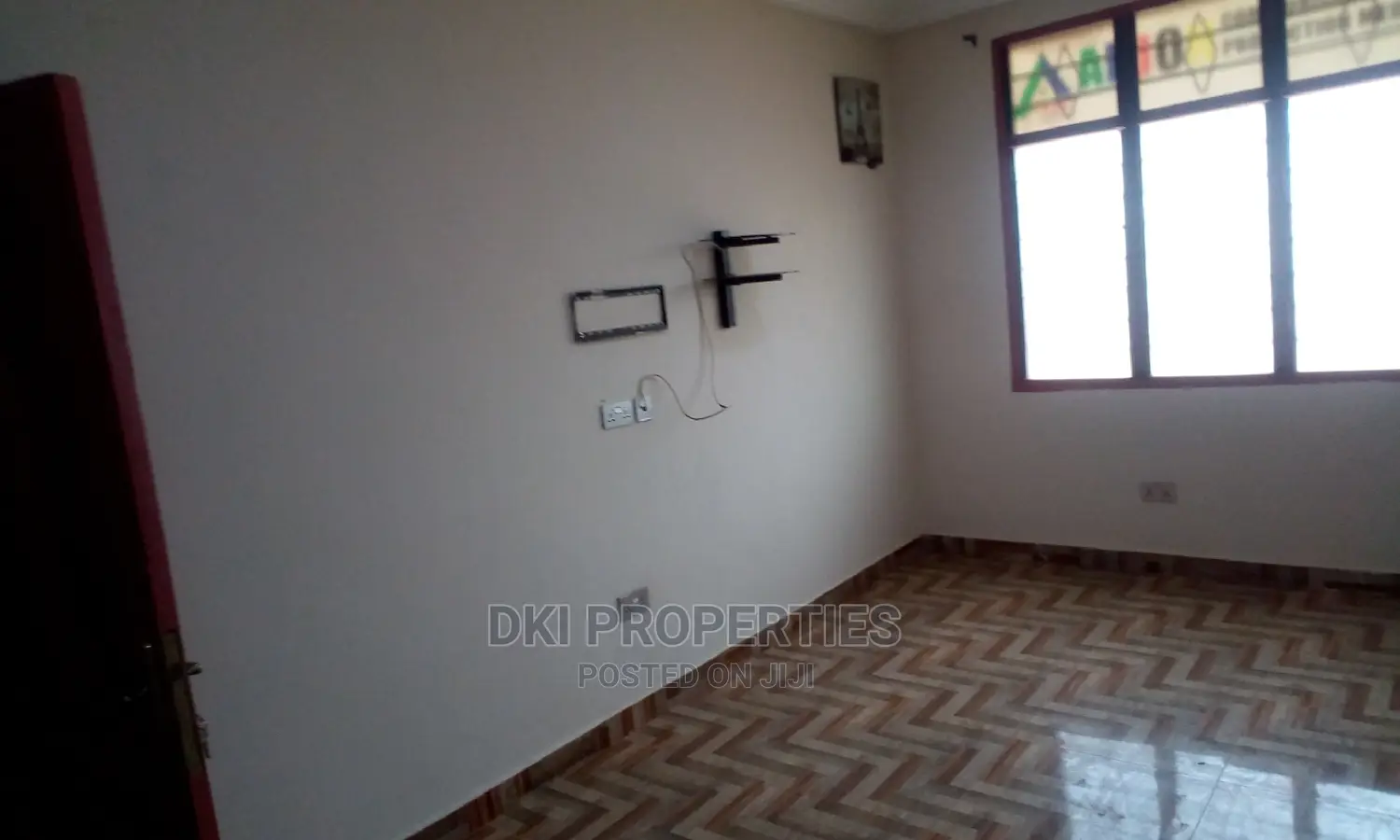 3bdrm House in Dki Properties, Valley View Area for rent